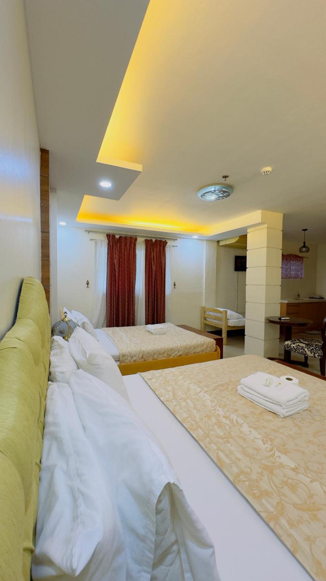 La Anclar Hotel Davao City Dış mekan fotoğraf