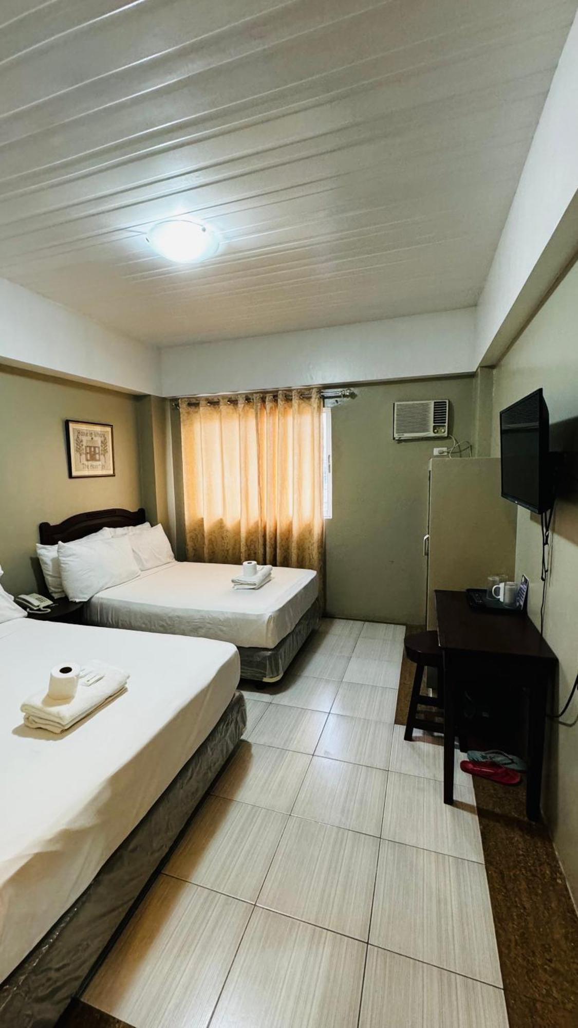 La Anclar Hotel Davao City Dış mekan fotoğraf