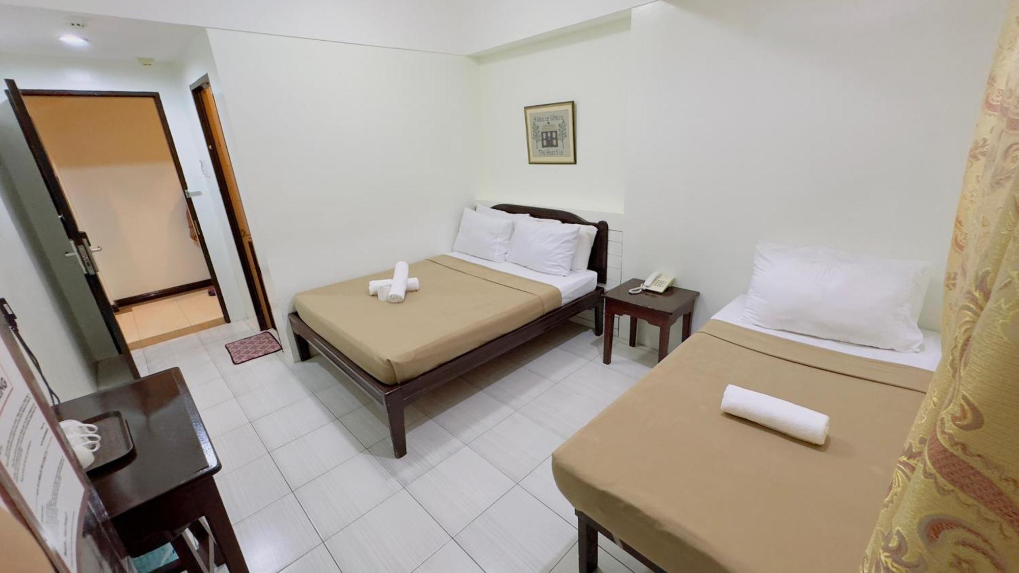 La Anclar Hotel Davao City Dış mekan fotoğraf